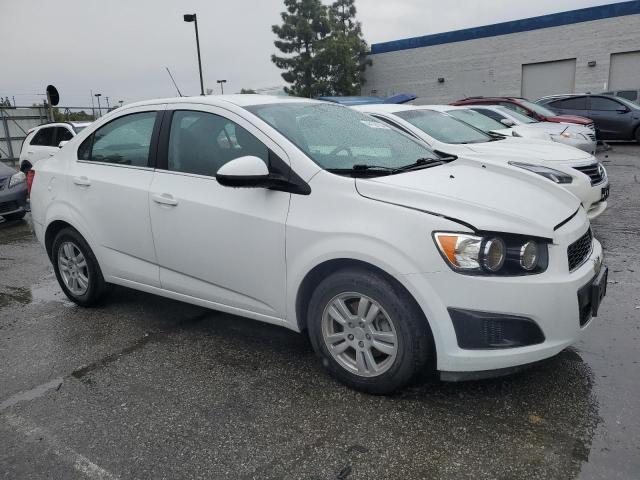 Photo 3 VIN: 1G1JC5SB9F4125550 - CHEVROLET SONIC 