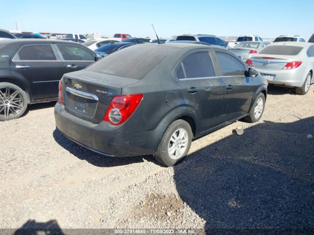 Photo 3 VIN: 1G1JC5SG0E4109330 - CHEVROLET SONIC 