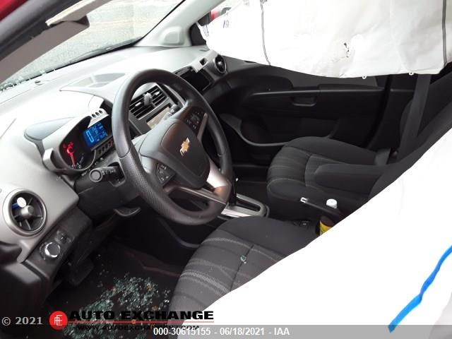 Photo 9 VIN: 1G1JC5SG0G4183303 - CHEVROLET SONIC 