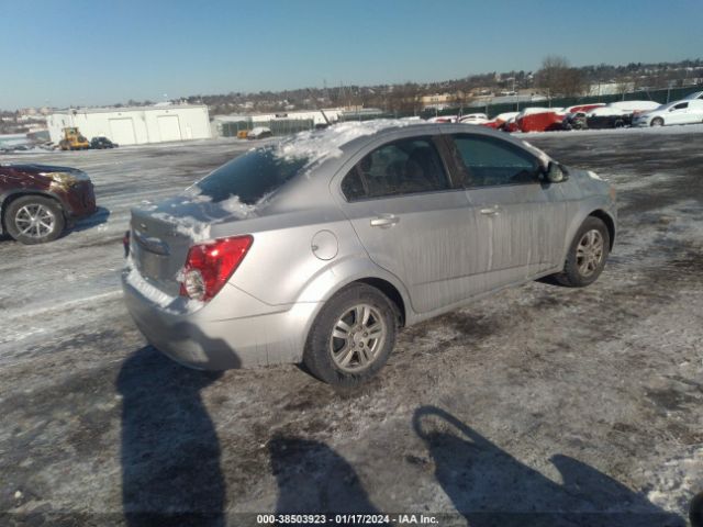 Photo 3 VIN: 1G1JC5SG1D4183452 - CHEVROLET SONIC 