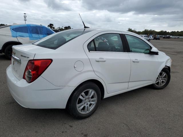 Photo 2 VIN: 1G1JC5SG1D4240569 - CHEVROLET SONIC LT 