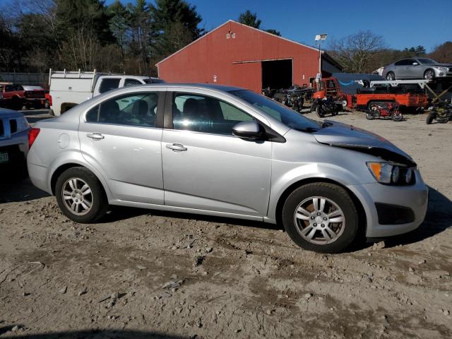 Photo 3 VIN: 1G1JC5SG1D4250888 - CHEVROLET SONIC 