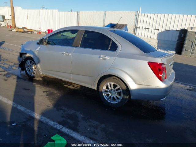 Photo 2 VIN: 1G1JC5SG1E4222171 - CHEVROLET SONIC 