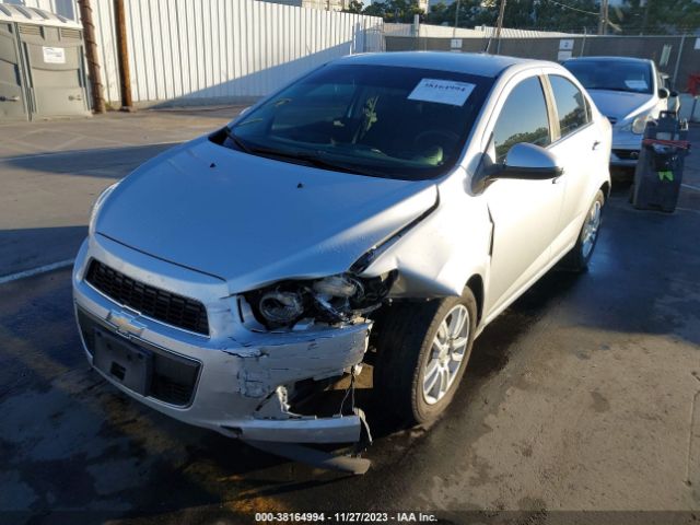 Photo 5 VIN: 1G1JC5SG1E4222171 - CHEVROLET SONIC 