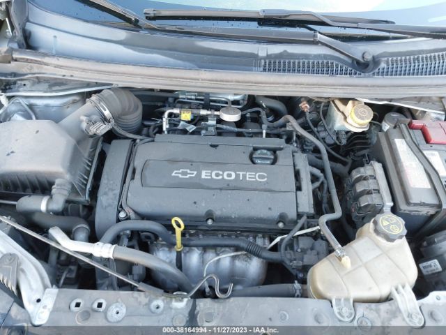 Photo 9 VIN: 1G1JC5SG1E4222171 - CHEVROLET SONIC 