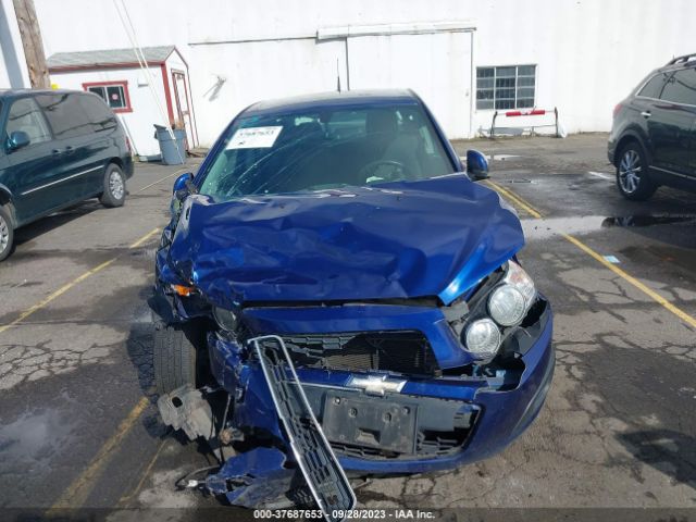 Photo 5 VIN: 1G1JC5SG1E4228097 - CHEVROLET SONIC 