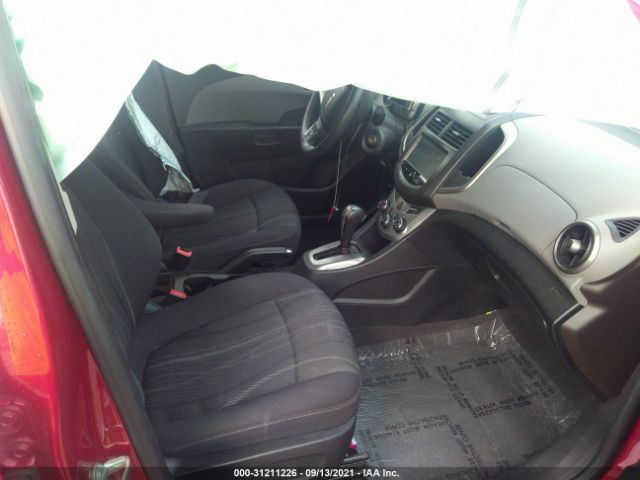 Photo 4 VIN: 1G1JC5SG1F4104560 - CHEVROLET SONIC 