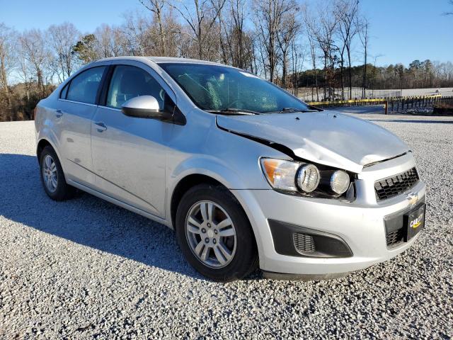 Photo 3 VIN: 1G1JC5SG2D4213705 - CHEVROLET SONIC 