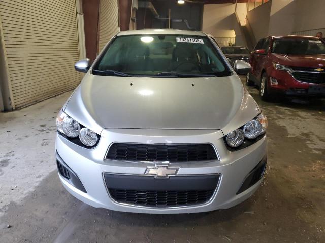 Photo 4 VIN: 1G1JC5SG2E4167374 - CHEVROLET SONIC LT 