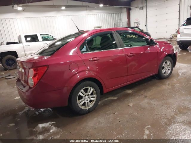 Photo 3 VIN: 1G1JC5SG3E4130026 - CHEVROLET SONIC 