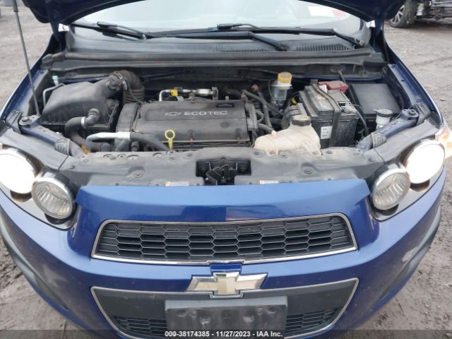 Photo 9 VIN: 1G1JC5SG3E4220132 - CHEVROLET SONIC 