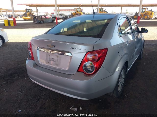 Photo 3 VIN: 1G1JC5SG4E4100694 - CHEVROLET SONIC 