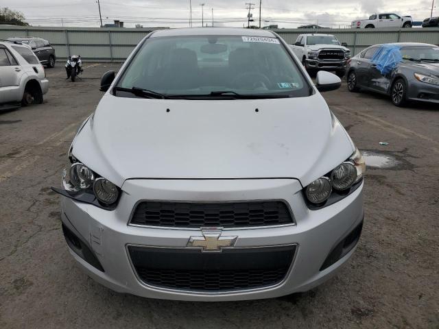 Photo 4 VIN: 1G1JC5SG4F4115956 - CHEVROLET SONIC LT 