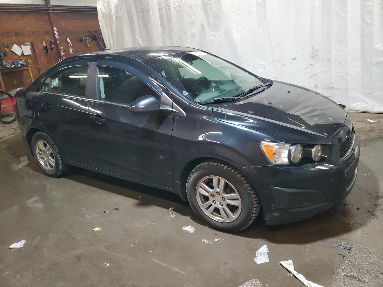 Photo 3 VIN: 1G1JC5SG5D4214766 - CHEVROLET SONIC 