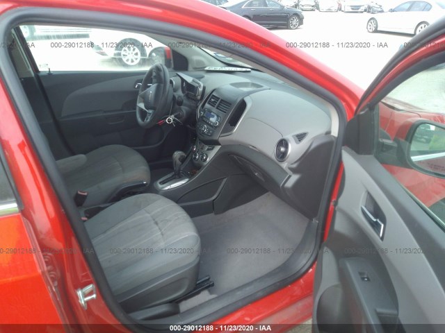 Photo 4 VIN: 1G1JC5SG5D4231843 - CHEVROLET SONIC 