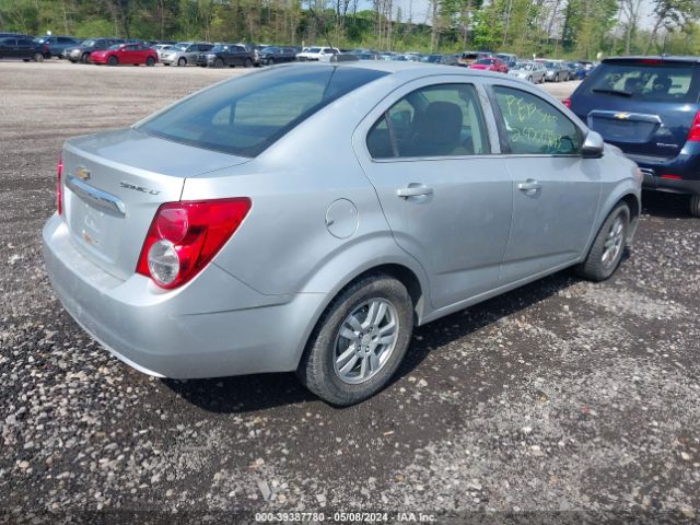 Photo 3 VIN: 1G1JC5SG5G4102862 - CHEVROLET SONIC 