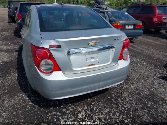 Photo 5 VIN: 1G1JC5SG5G4102862 - CHEVROLET SONIC 