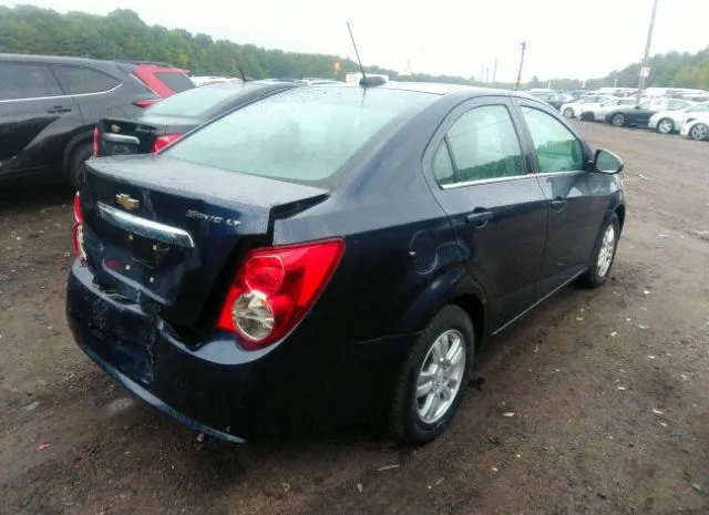 Photo 3 VIN: 1G1JC5SG5G4143928 - CHEVROLET SONIC 