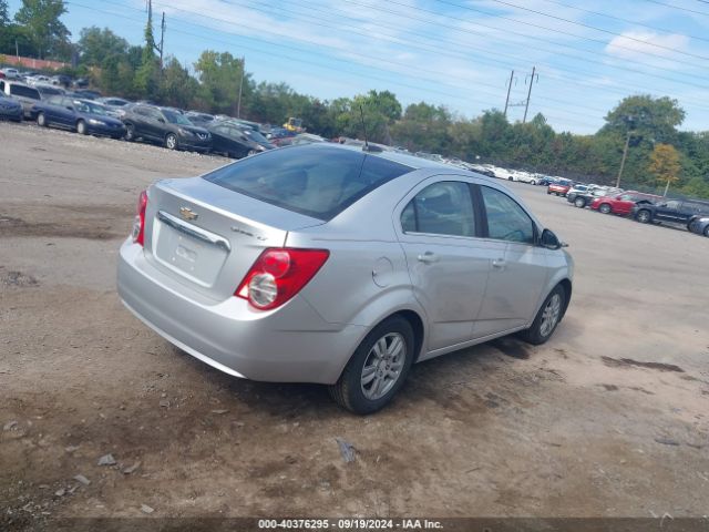 Photo 3 VIN: 1G1JC5SG5G4147705 - CHEVROLET SONIC 