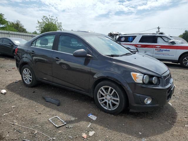 Photo 3 VIN: 1G1JC5SG6D4200830 - CHEVROLET SONIC 