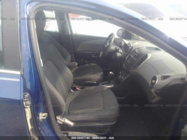 Photo 4 VIN: 1G1JC5SG6E4162095 - CHEVROLET SONIC 