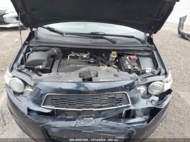 Photo 9 VIN: 1G1JC5SG6F4208090 - CHEVROLET SONIC 