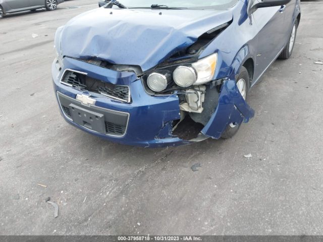 Photo 5 VIN: 1G1JC5SG7D4227809 - CHEVROLET SONIC 