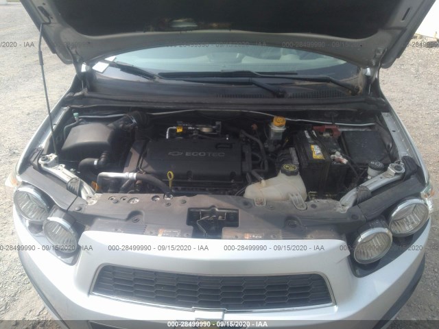 Photo 9 VIN: 1G1JC5SG7D4242276 - CHEVROLET SONIC 