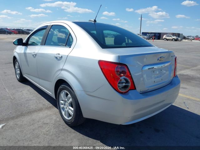 Photo 2 VIN: 1G1JC5SG7F4112663 - CHEVROLET SONIC 