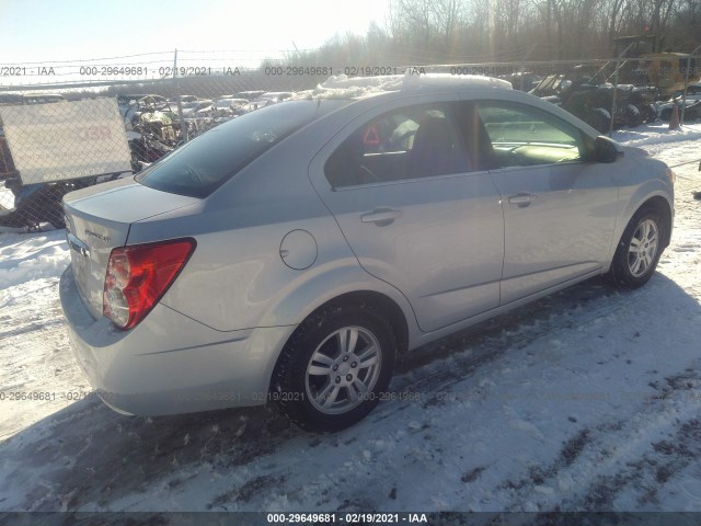 Photo 3 VIN: 1G1JC5SGXD4123492 - CHEVROLET SONIC 