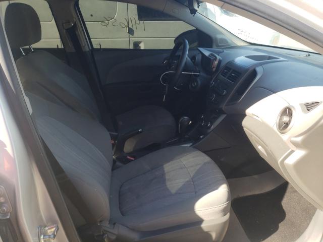 Photo 4 VIN: 1G1JC5SH0C4113948 - CHEVROLET SONIC LT 