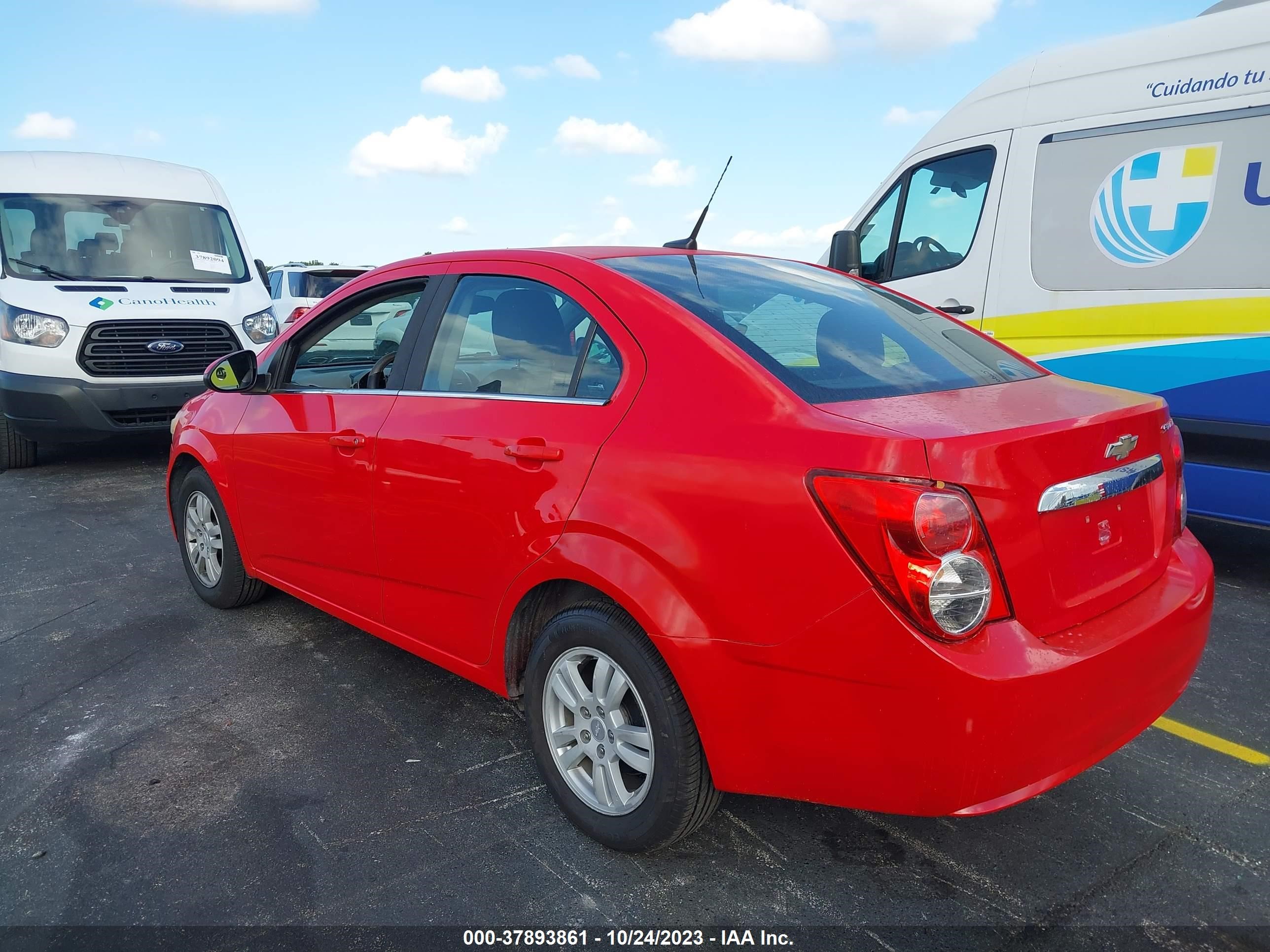 Photo 2 VIN: 1G1JC5SH0E4163526 - CHEVROLET SONIC 