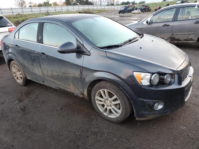 Photo 3 VIN: 1G1JC5SH0E4184618 - CHEVROLET SONIC LT 