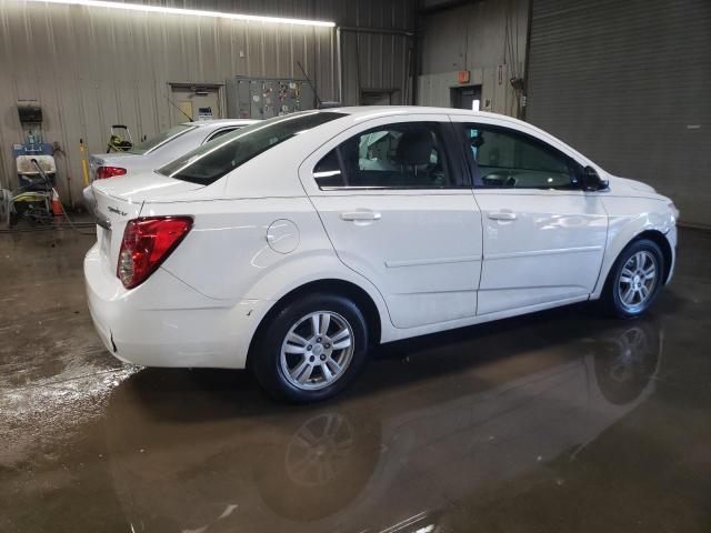 Photo 2 VIN: 1G1JC5SH0F4128163 - CHEVROLET SONIC LT 