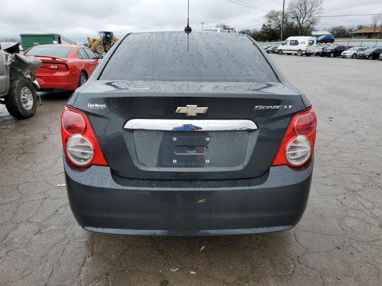 Photo 5 VIN: 1G1JC5SH0F4160756 - CHEVROLET SONIC 