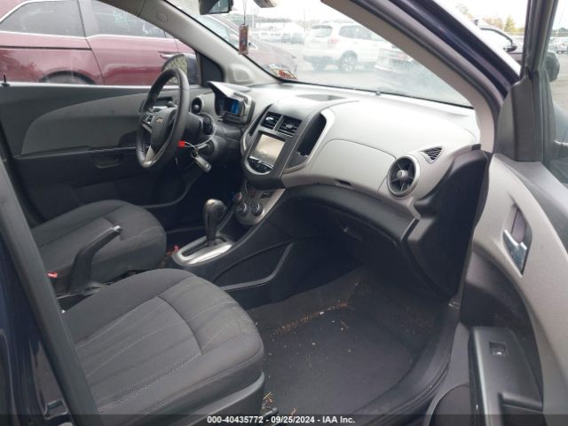 Photo 4 VIN: 1G1JC5SH0F4170560 - CHEVROLET SONIC 