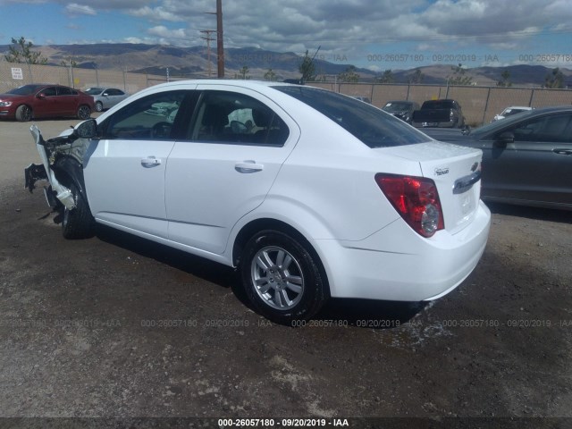 Photo 2 VIN: 1G1JC5SH0G4131064 - CHEVROLET SONIC 