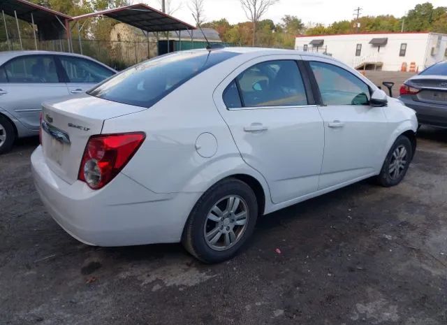 Photo 3 VIN: 1G1JC5SH0G4143540 - CHEVROLET SONIC 