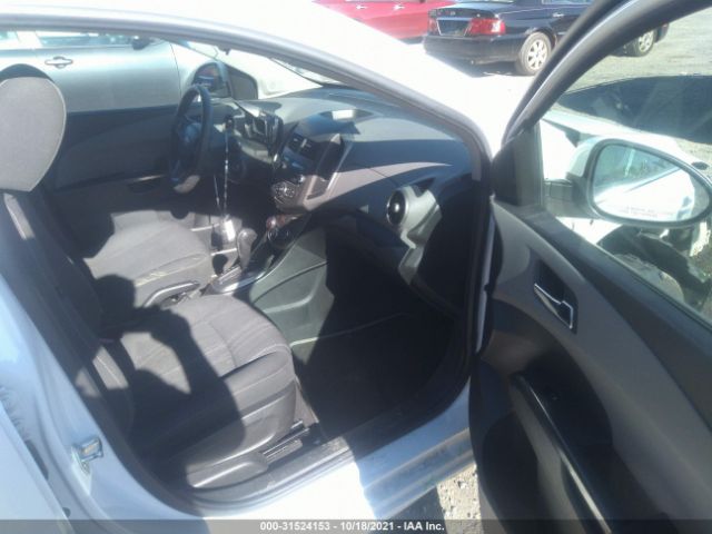 Photo 4 VIN: 1G1JC5SH1C4101291 - CHEVROLET SONIC 