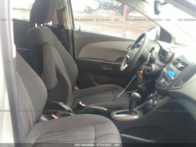 Photo 4 VIN: 1G1JC5SH1C4109651 - CHEVROLET SONIC 