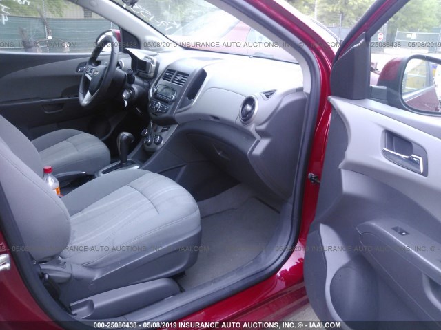 Photo 4 VIN: 1G1JC5SH1C4122559 - CHEVROLET SONIC 