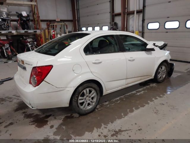 Photo 3 VIN: 1G1JC5SH1C4179618 - CHEVROLET SONIC 