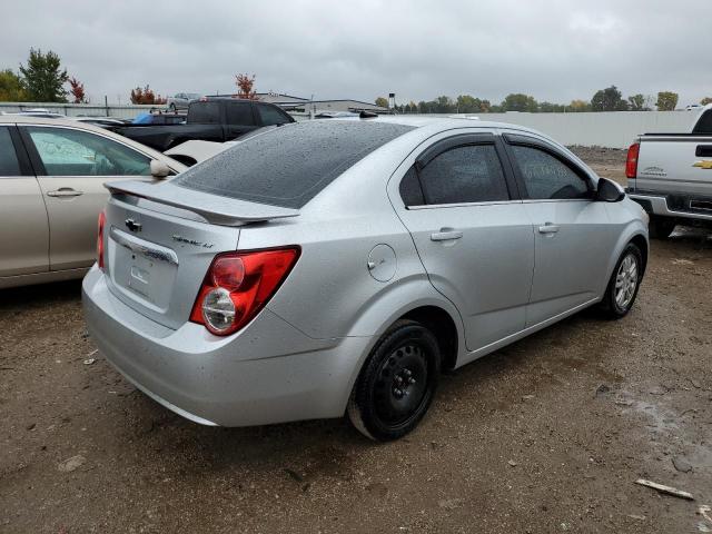 Photo 3 VIN: 1G1JC5SH1D4192094 - CHEVROLET SONIC LT 