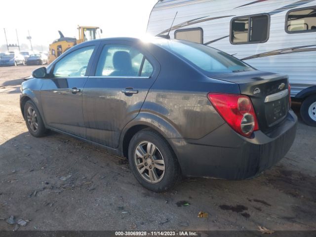 Photo 2 VIN: 1G1JC5SH1F4107855 - CHEVROLET SONIC 