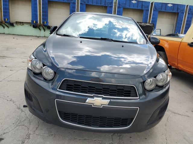 Photo 4 VIN: 1G1JC5SH1F4140452 - CHEVROLET SONIC LT 