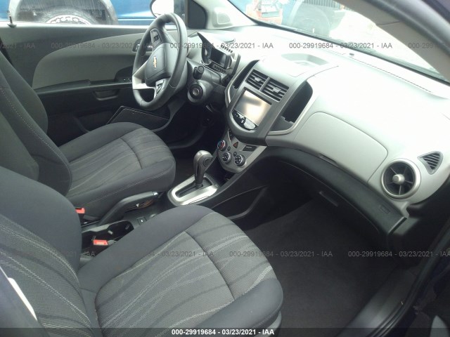 Photo 4 VIN: 1G1JC5SH1F4144355 - CHEVROLET SONIC 