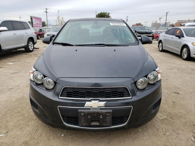 Photo 4 VIN: 1G1JC5SH1F4213593 - CHEVROLET SONIC LT 