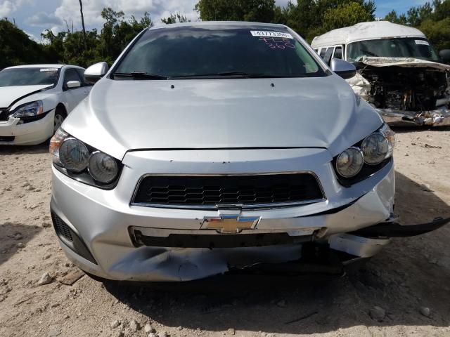 Photo 8 VIN: 1G1JC5SH1G4105864 - CHEVROLET SONIC LT 