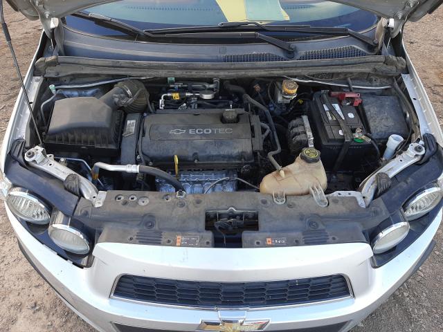 Photo 6 VIN: 1G1JC5SH1G4157253 - CHEVROLET SONIC LT 