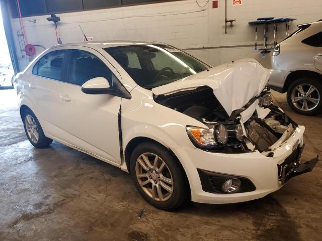 Photo 3 VIN: 1G1JC5SH2C4122795 - CHEVROLET SONIC 